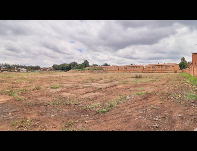 22,400M² VACANT LAND FOR SALE IN RAVENSWOOD